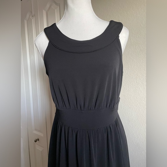 White House Black Market Dresses & Skirts - WHBM Liquid Knit Halter Dress Womens S Black Slinky Polished Pleated Career Goth